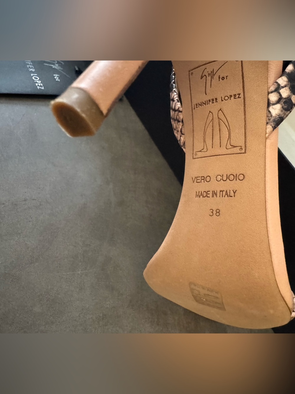 Giuseppe Zanotti x Jennifer Lopez Emme High Gladiator Sandals - Picture 7 of 16